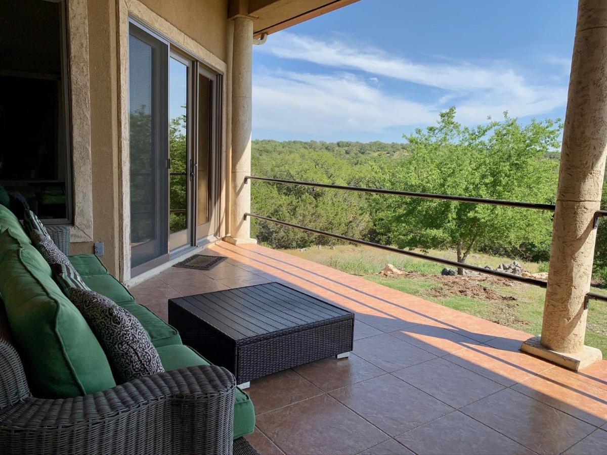 Scenic Hill Country Retreat - Rhino Ranch Villa New Braunfels Eksteriør billede